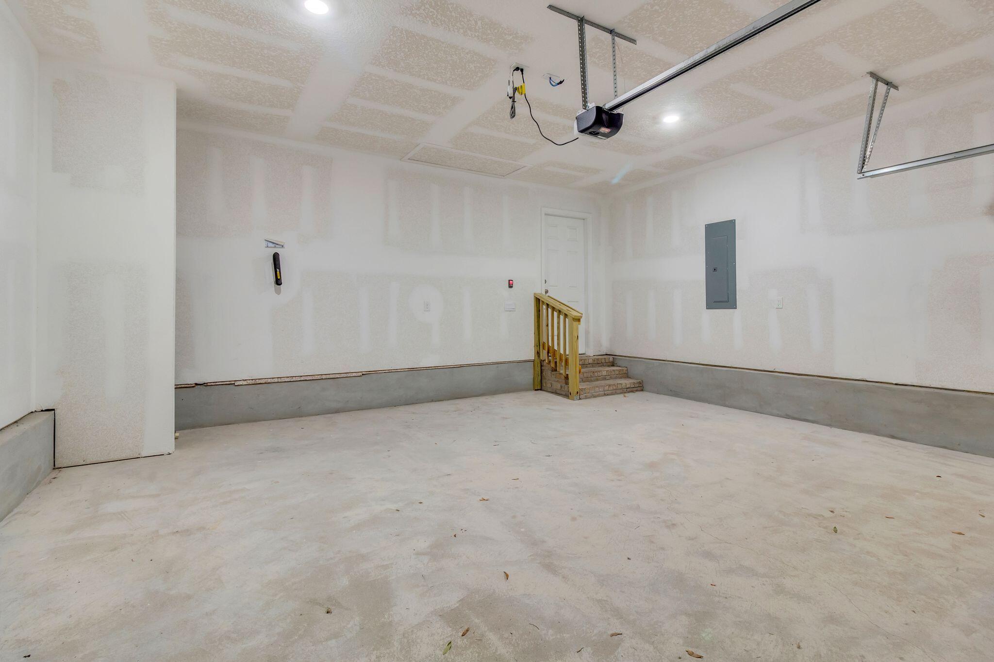 3021 Jane Lane Crestview, FL 32539 - Photo 32 of 36 aj2512231-1031