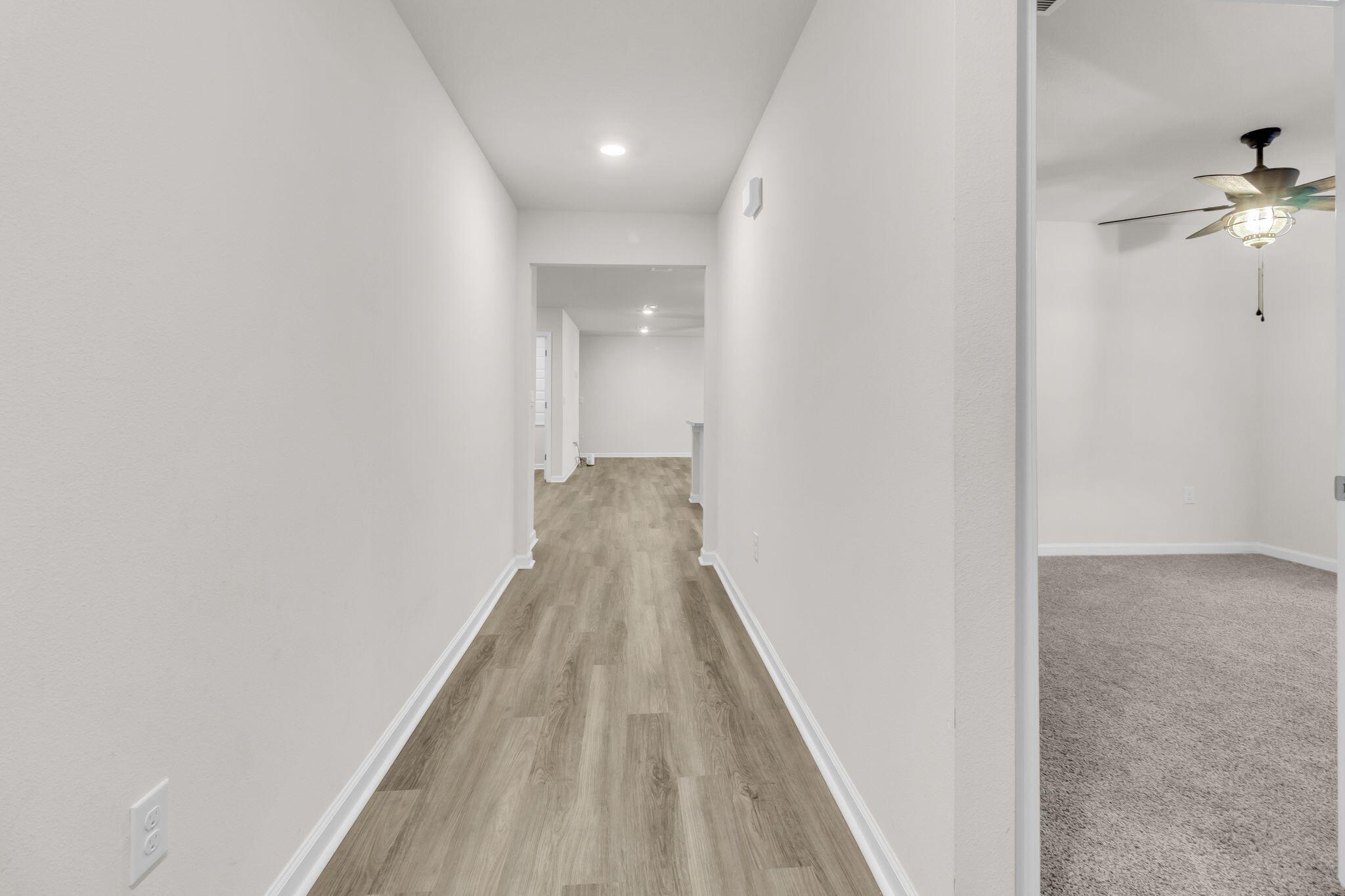 3021 Jane Lane Crestview, FL 32539 - Photo 5 of 36 aj2512231-1004