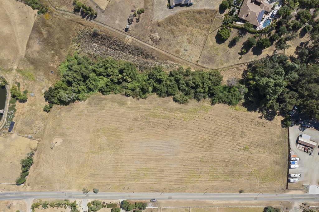 Via Monserate Bonsall Ca Fallbrook, CA 92028 - Photo 6 of 13