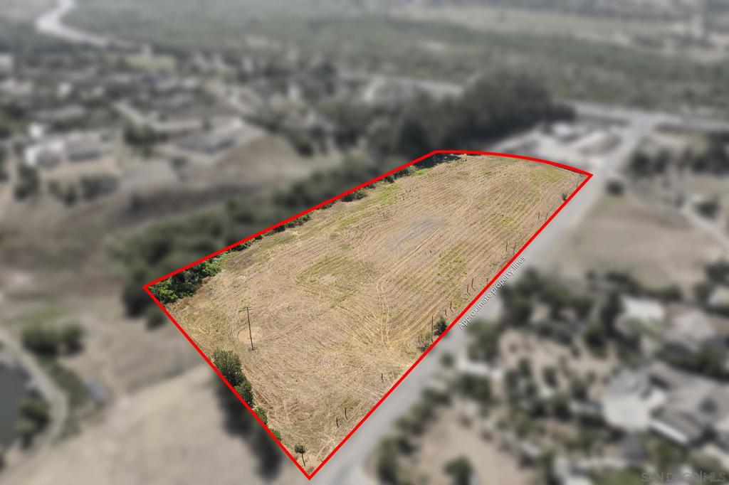 Via Monserate Bonsall Ca Fallbrook, CA 92028 - Photo 9 of 13