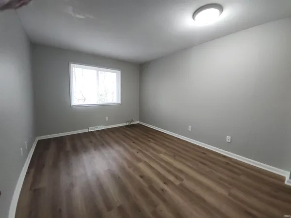 $1,150 | 38042 Dow Court, Peru, IN 46970