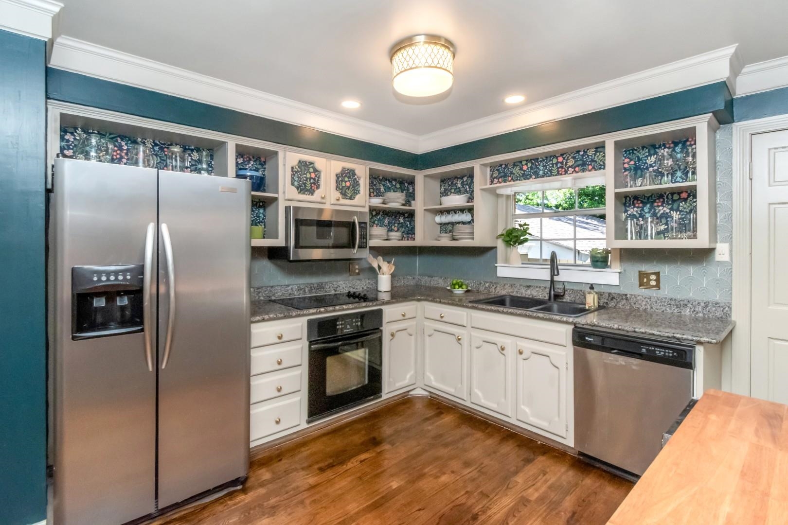 524 Spring Park Drive East Mobile, AL 36608 - Photo 12 of 56 Kitchen