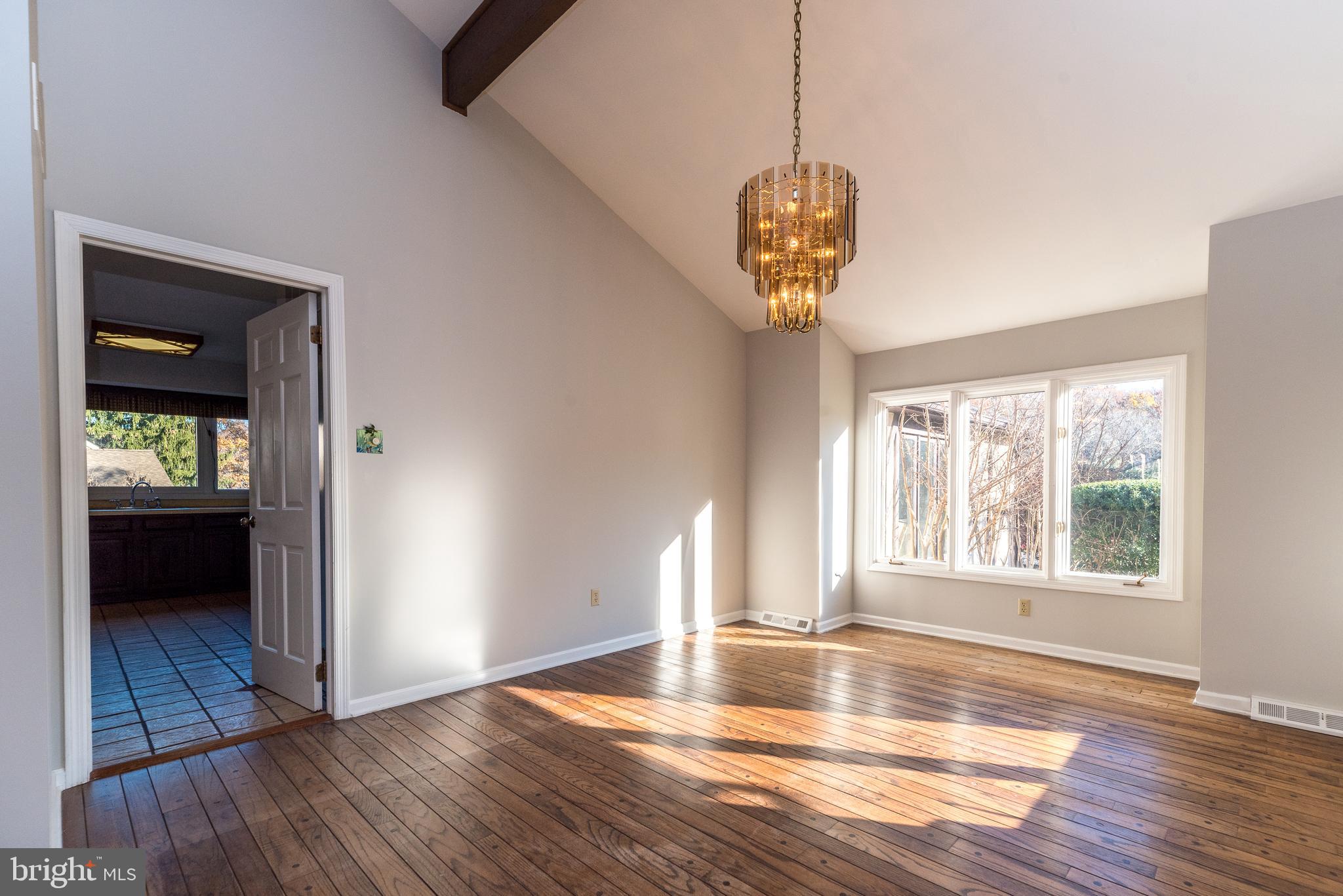 5645 South Deer Run Road Doylestown, PA 18902 - Photo 12 of 31 Gallery Image 12