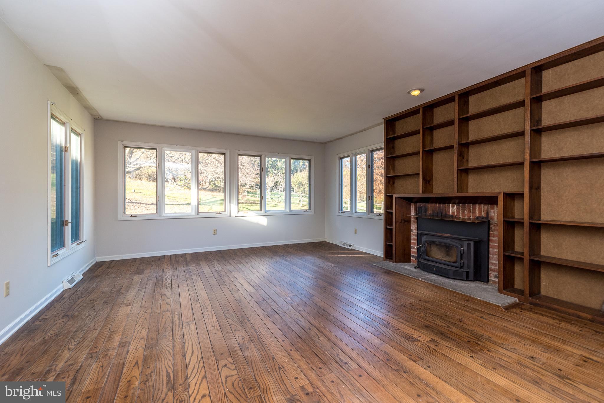 5645 South Deer Run Road Doylestown, PA 18902 - Photo 15 of 31 Gallery Image 15