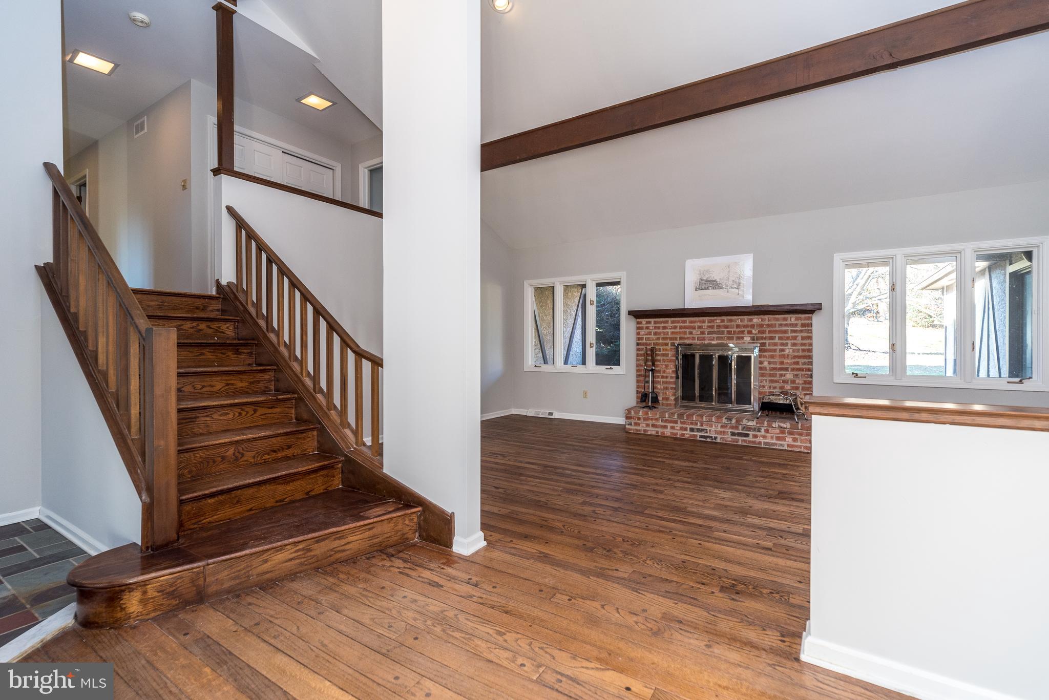 5645 South Deer Run Road Doylestown, PA 18902 - Photo 4 of 31 Gallery Image 4