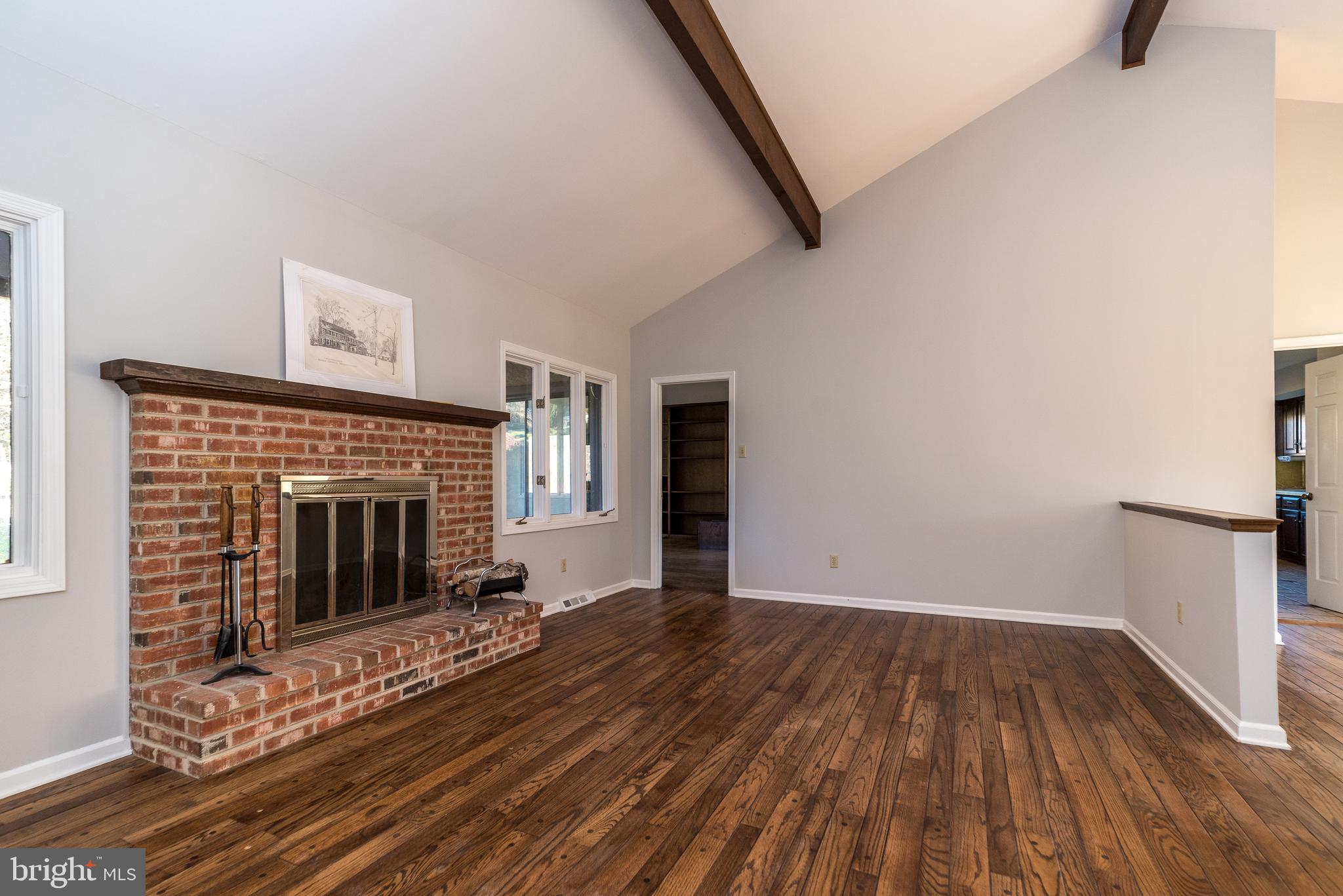 5645 South Deer Run Road Doylestown, PA 18902 - Photo 6 of 31 Gallery Image 6