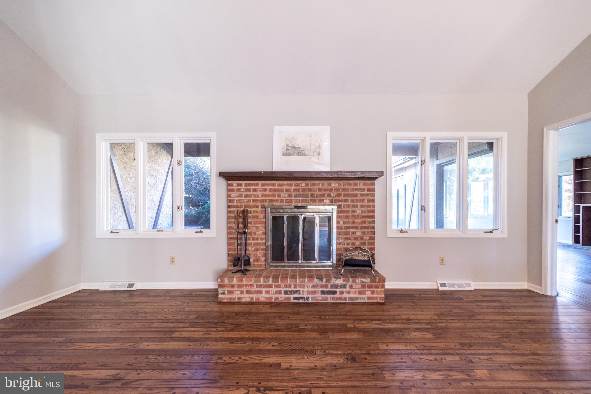 5645 South Deer Run Road Doylestown, PA 18902 - Photo 8 of 31 Gallery Image 8