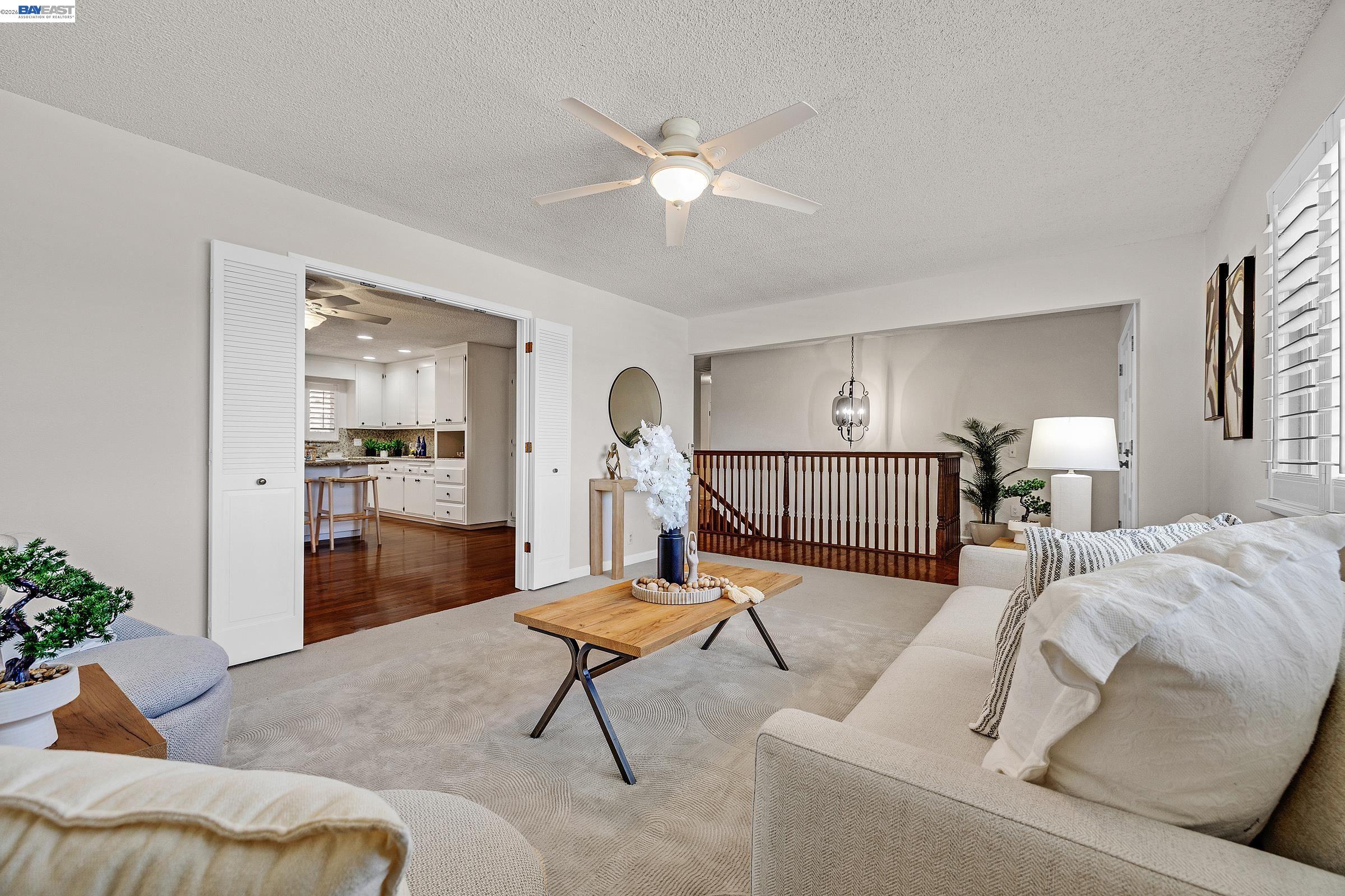 21671 ShadySpring Road Castro Valley, CA 94546 - Photo 5 of 24
