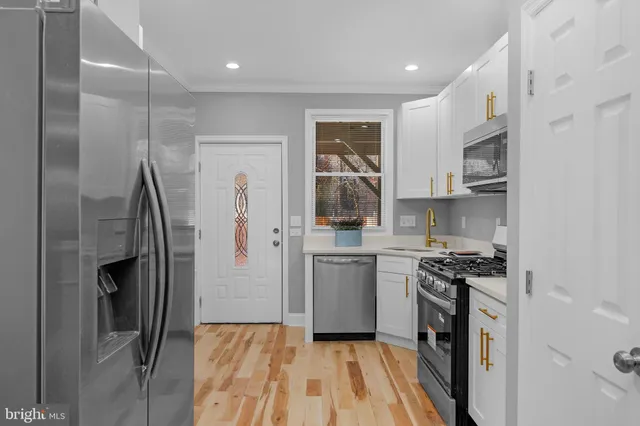 $259,990 | 1518 North Wolfe Street, Baltimore, MD 21213