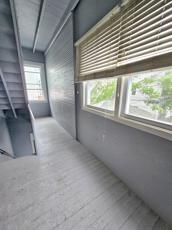 9 Pelham Street Worcester, MA 01609 - Photo 27 of 38 Gallery Image 27