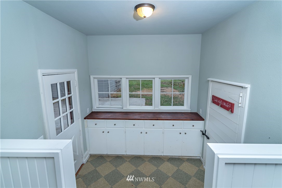 510 East Bender Road Ellensburg, WA 98926 - Photo 10 of 28 a view of storage and utility