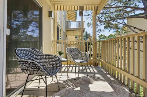 $439,000 | 373 Half Moon Lane, Unit 205, Daly City, CA 94015
