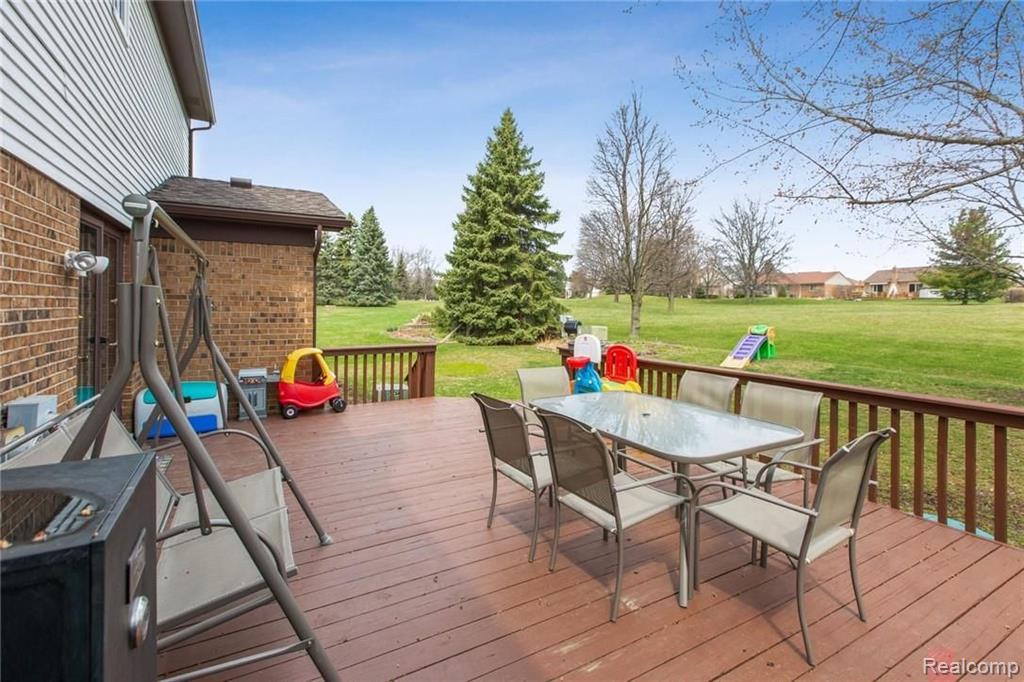 2269 Norton Road Rochester Hills, MI 48307 - Photo 28 of 31