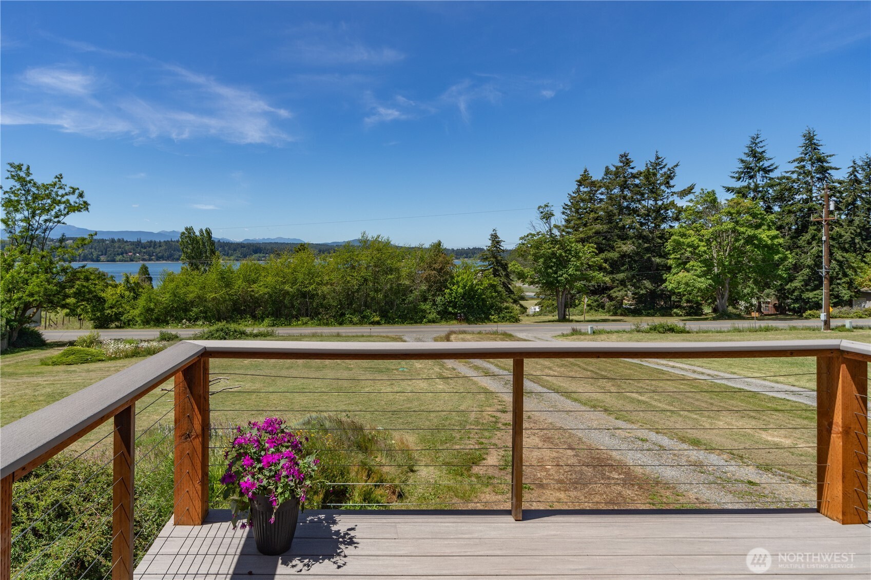 61 Robbins Road Nordland, WA 98358 - Photo 9 of 40