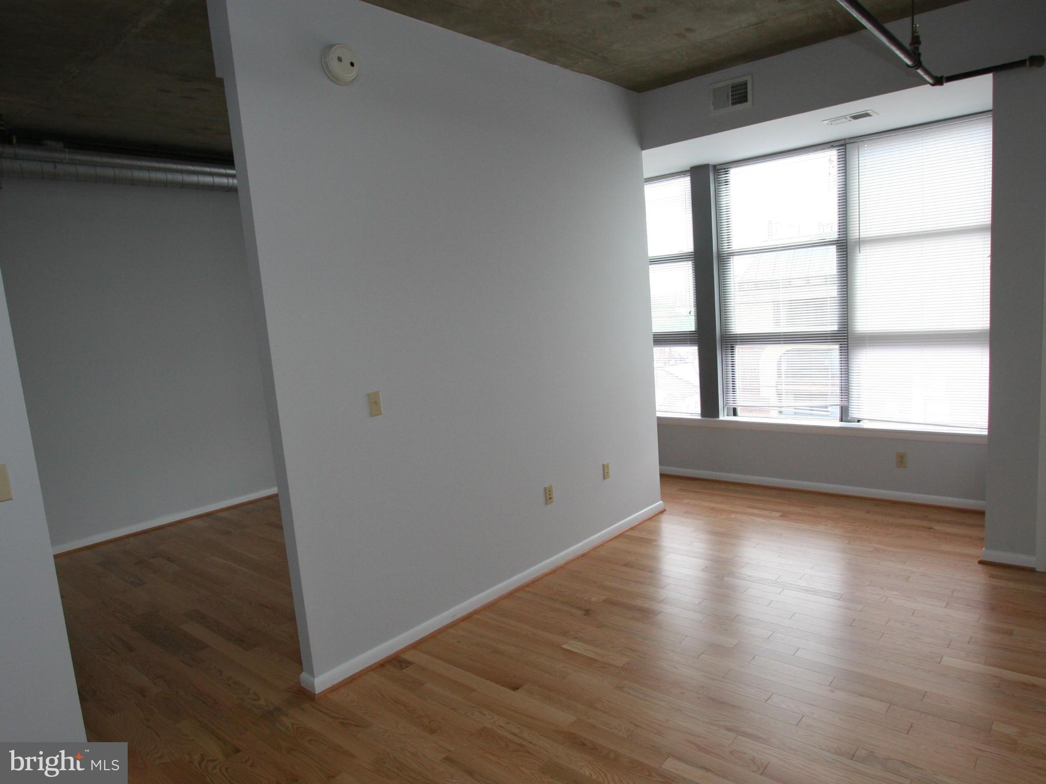 1300 N Street Northwest, Unit 802 Washington, DC 20005 - Photo 13 of 27 Interior (General)