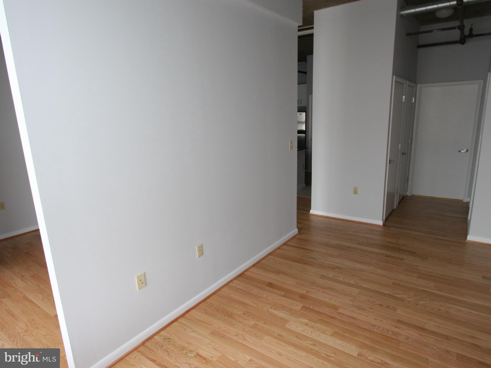 1300 N Street Northwest, Unit 802 Washington, DC 20005 - Photo 15 of 27 Interior (General)