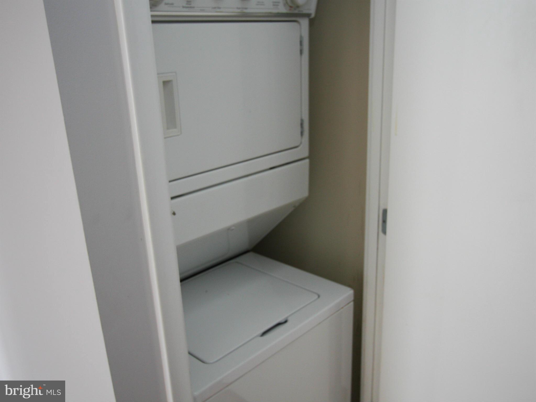 1300 N Street Northwest, Unit 802 Washington, DC 20005 - Photo 17 of 27 Interior (General)