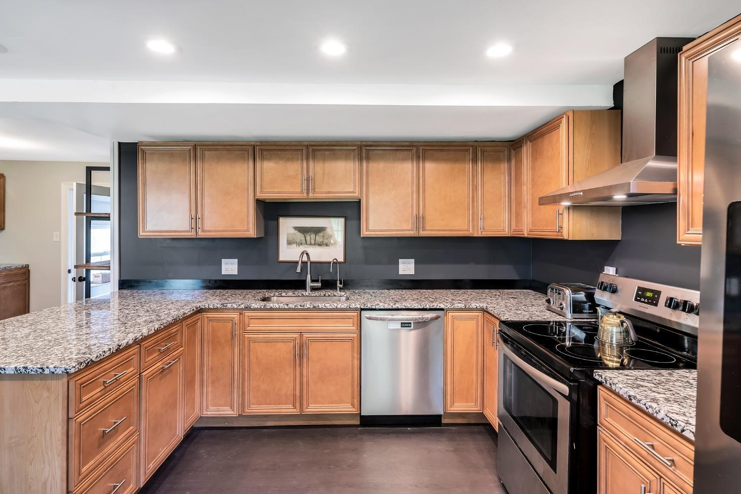 3225 Blue Rock Road Cincinnati, OH 45239 - Photo 11 of 46 Gallery Image 11