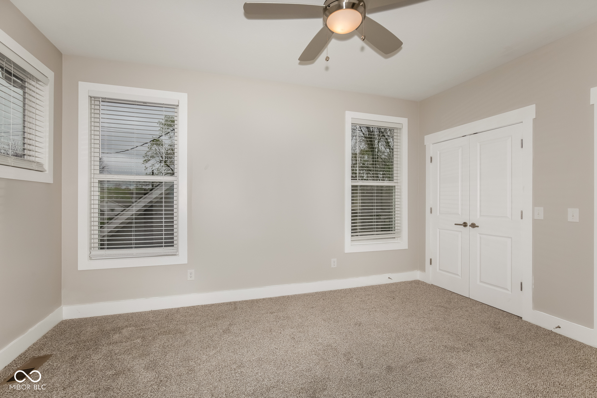 4077 Rookwood Avenue Indianapolis, IN 46208 - Photo 5 of 22