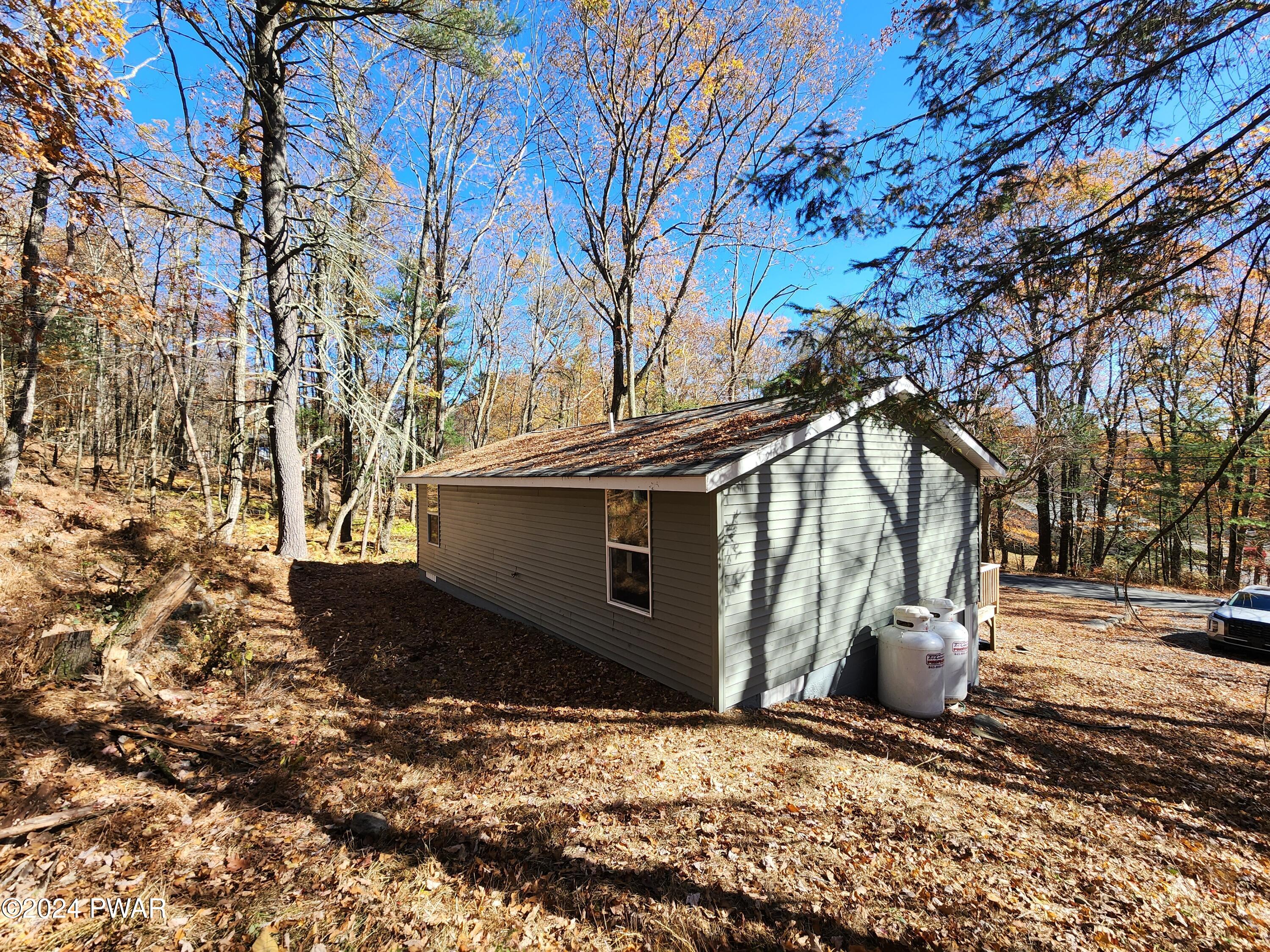 213 Butternut Street Dingmans Ferry, PA 18328 - Photo 2 of 13