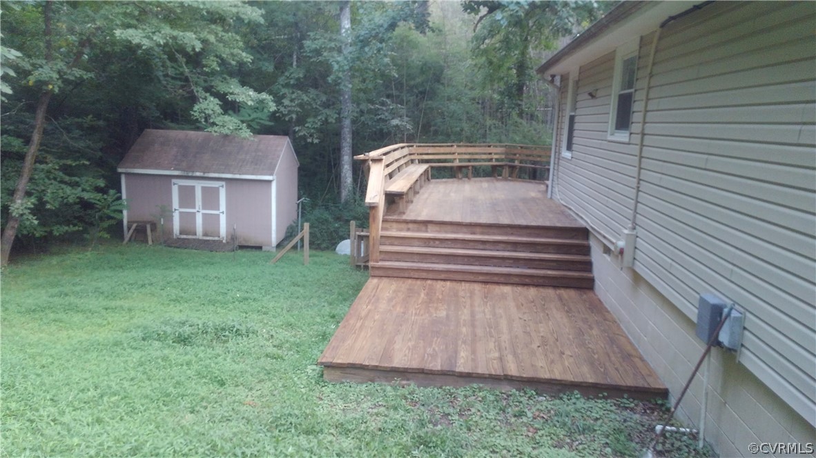 6405 Ware Road Quinton, VA 23141 - Photo 3 of 22 Gallery Image 3