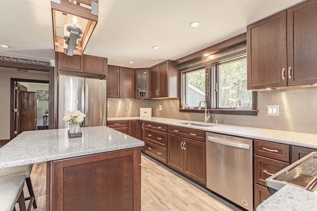 25 Mill Street Raynham, MA 02767 - Photo 12 of 41