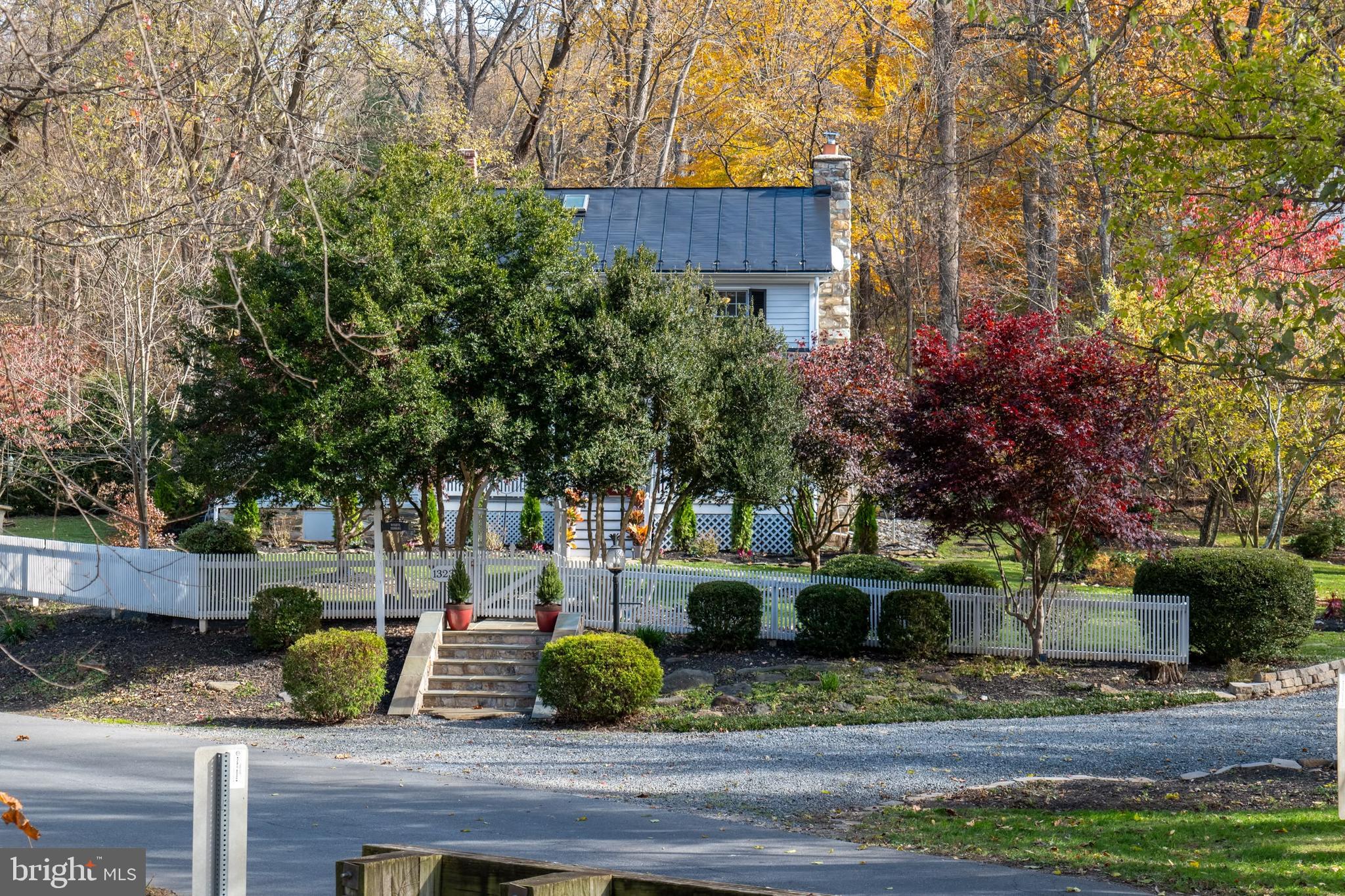 13232 Loyalty Road Leesburg, VA 20176 - Photo 4 of 84