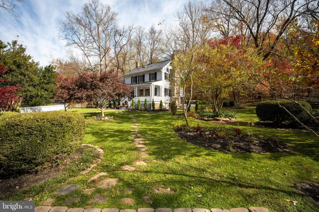 $899,000 | 13232 Loyalty Road, Leesburg, VA 20176