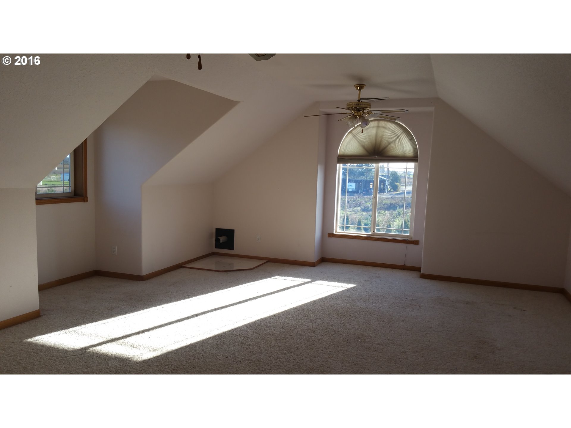 38775 Northwest Harrington Road Cornelius, OR 97113 - Photo 13 of 23 Gallery Image 13