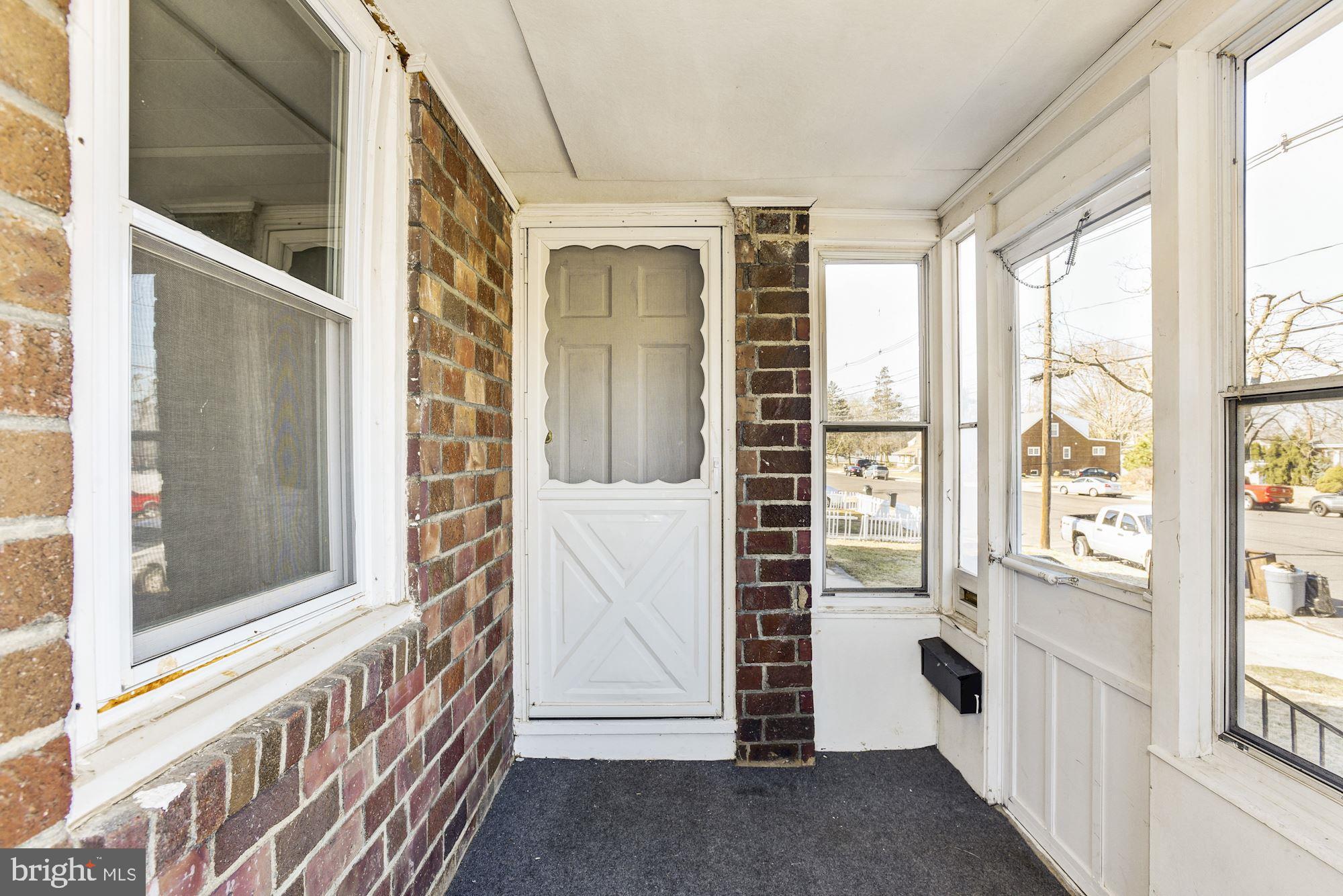 154 Samdin Boulevard Hamilton, NJ 08610 - Photo 1 of 30 Gallery Image 1