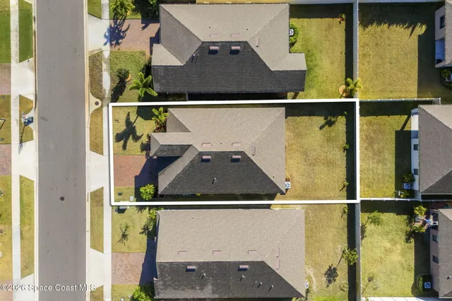a house view with a swimming pool