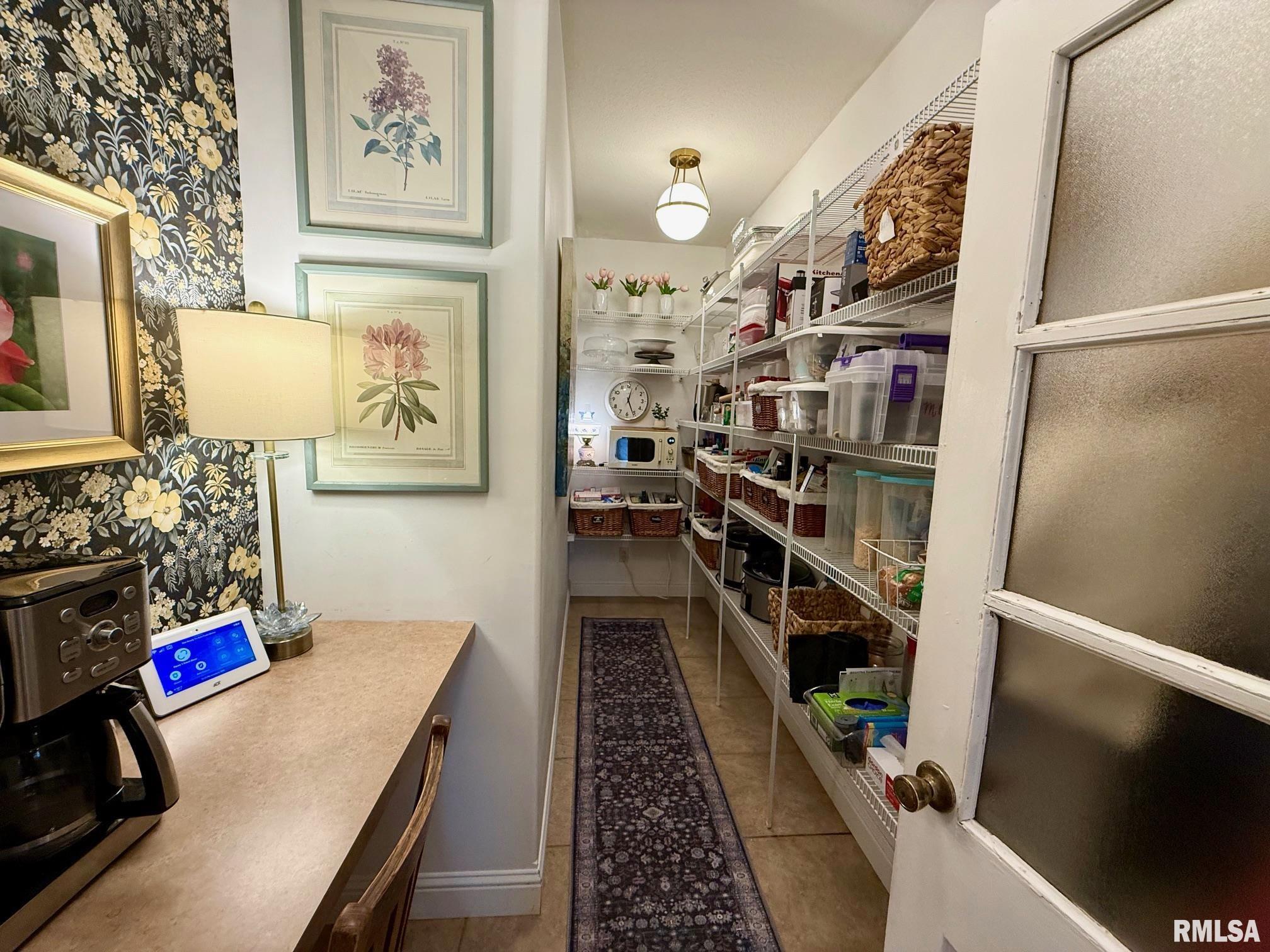 19051 Athens Blacktop Road Petersburg, IL 62675 - Photo 22 of 79