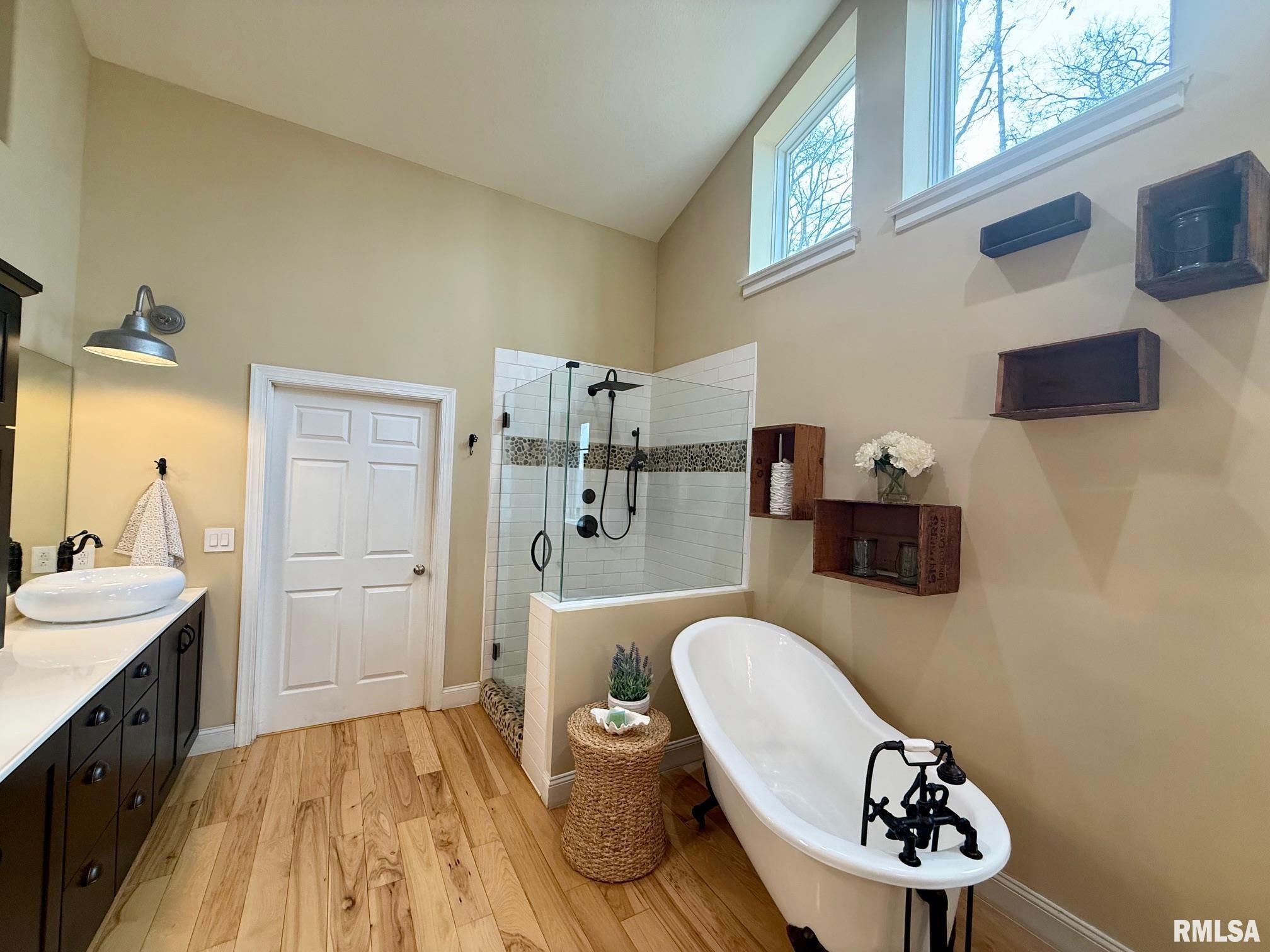 19051 Athens Blacktop Road Petersburg, IL 62675 - Photo 36 of 79