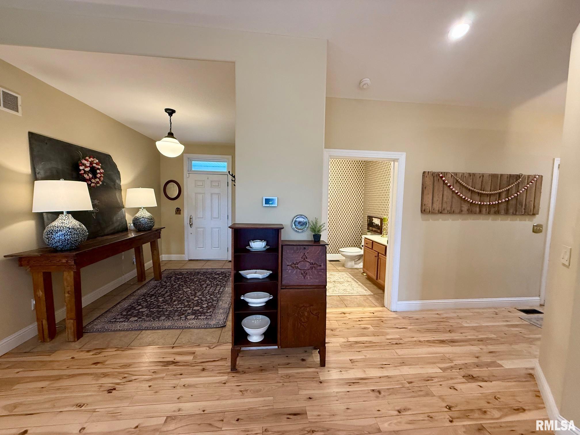 19051 Athens Blacktop Road Petersburg, IL 62675 - Photo 42 of 79