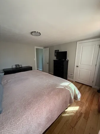 $3,300 | 86 Oak Street, Unit C, Waltham, MA 02453