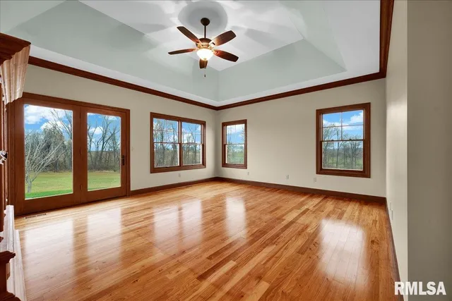 $899,500 | 23523 West Barrett Road, Elmwood, IL 61529