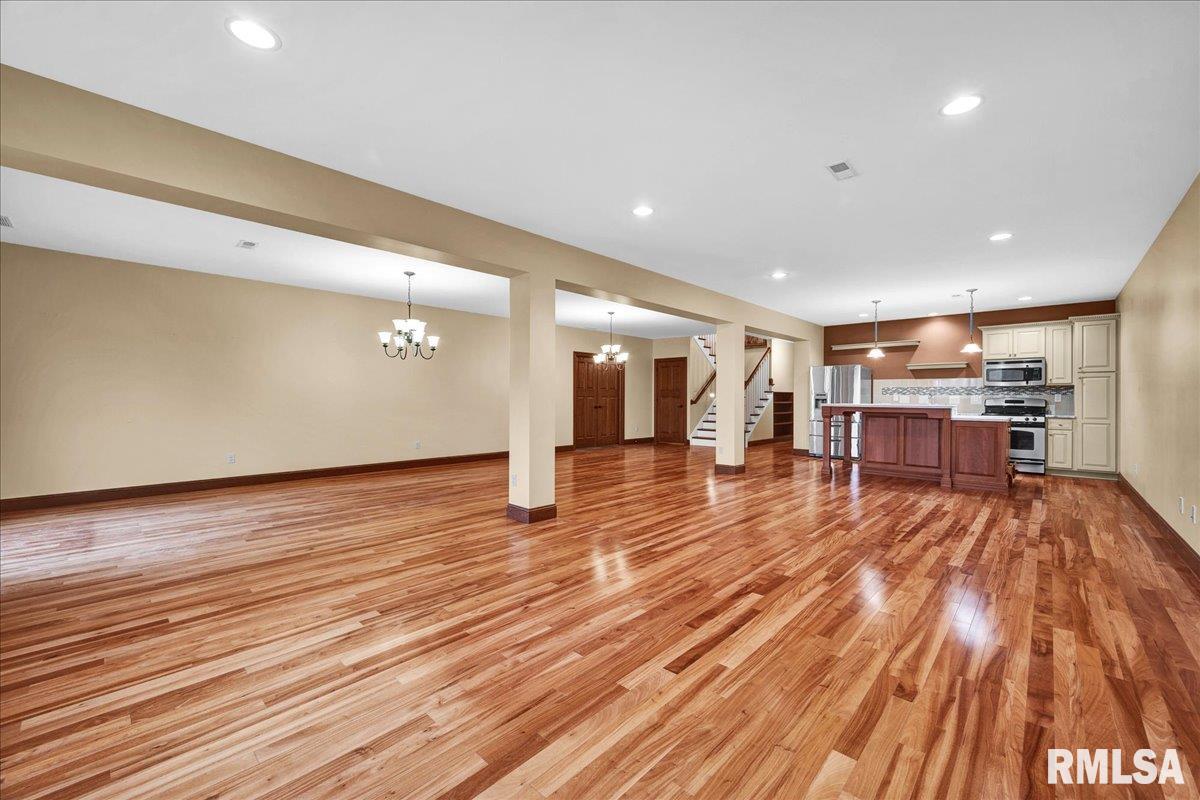 23523 West Barrett Road Elmwood, IL 61529 - Photo 39 of 81