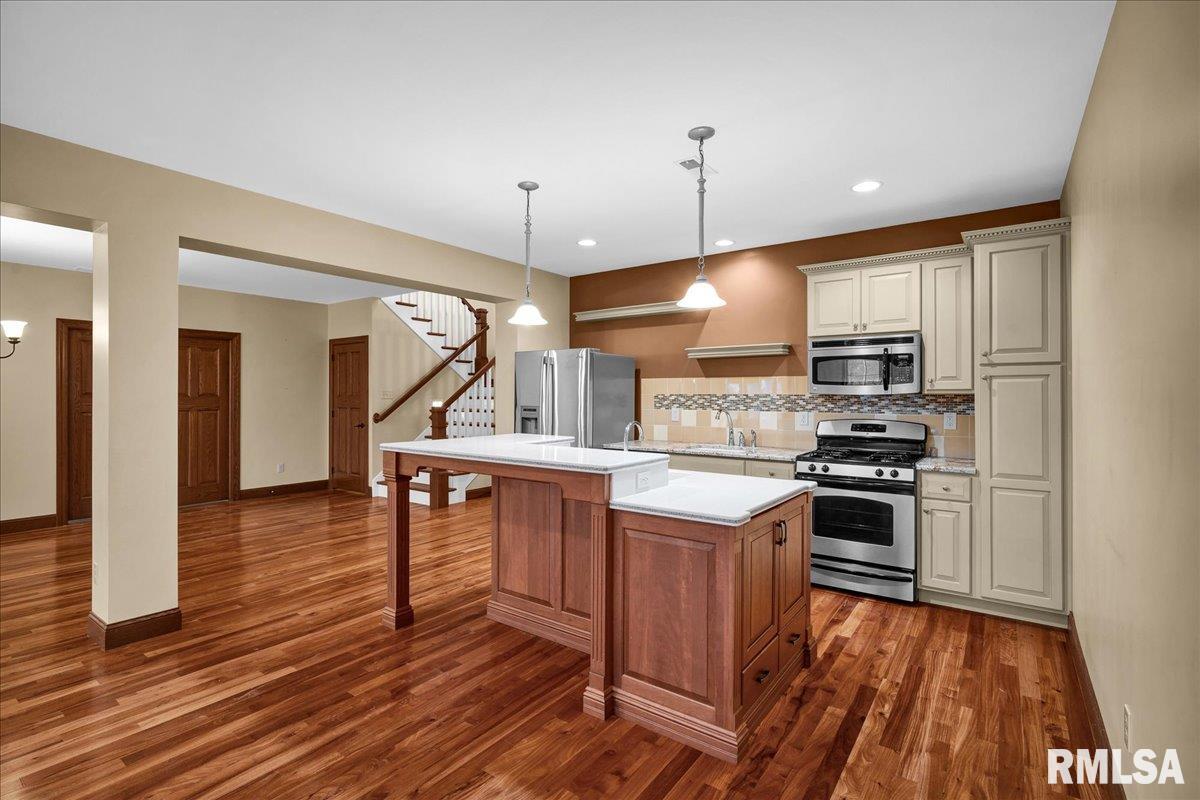 23523 West Barrett Road Elmwood, IL 61529 - Photo 43 of 81