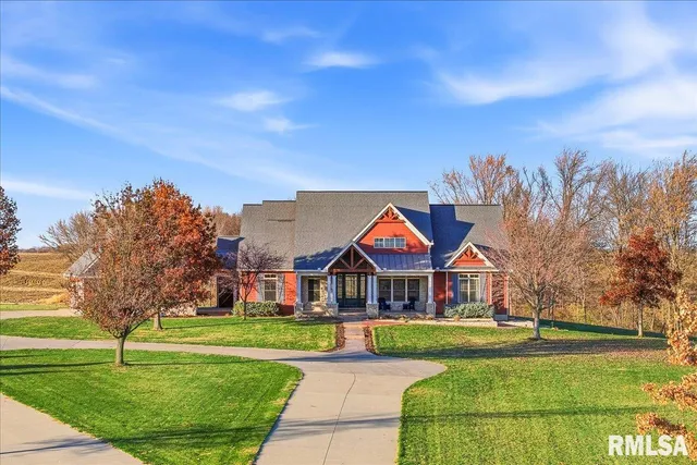 $899,500 | 23523 West Barrett Road, Elmwood, IL 61529