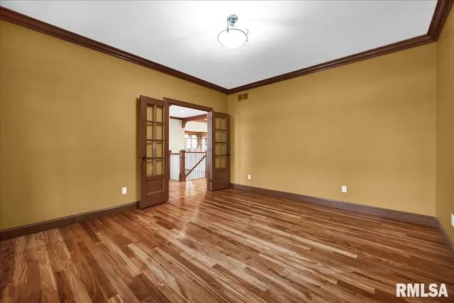 $899,500 | 23523 West Barrett Road, Elmwood, IL 61529