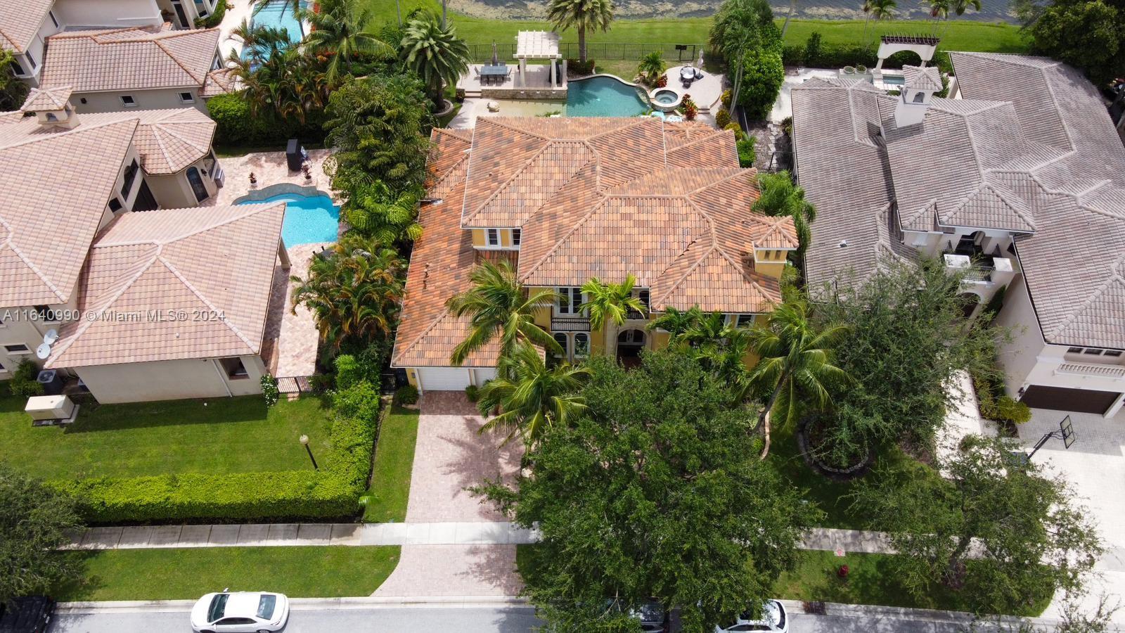 17586 Middlebrook Way Boca Raton, FL 33496 - Photo 3 of 86