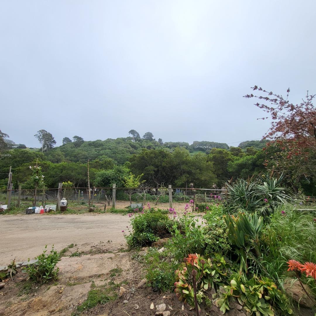 159 Strawberry Road Watsonville, CA 95076 - Photo 13 of 109