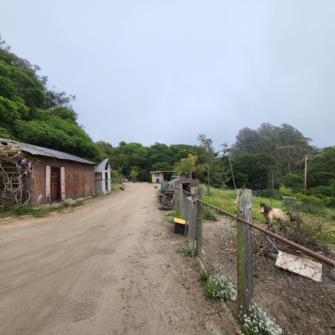 159 Strawberry Road Watsonville, CA 95076 - Photo 15 of 109
