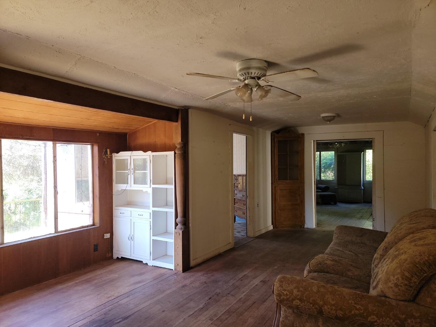 159 Strawberry Road Watsonville, CA 95076 - Photo 48 of 109 a living room with furniture and a ceiling fan
