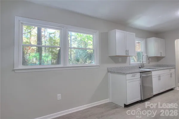 $1,700 | 1300 Sharon Drive, Waxhaw, NC 28173