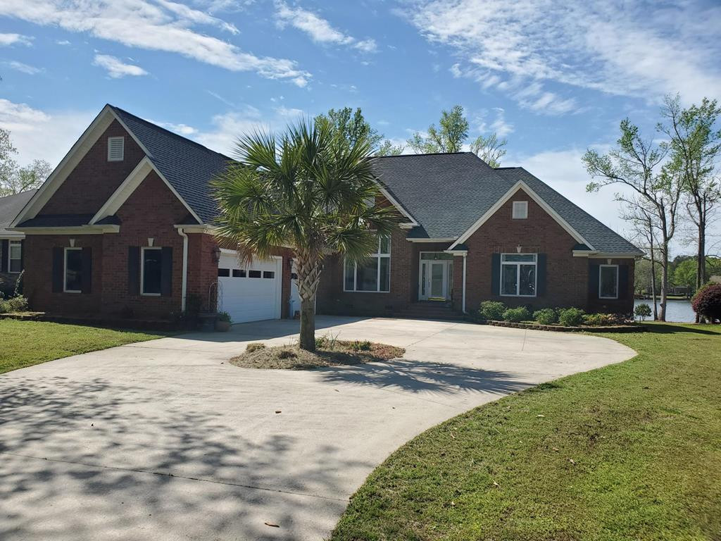 23 Ridge Lake Drive Manning, SC 29102 - Photo 1 of 17 Gallery Image 1