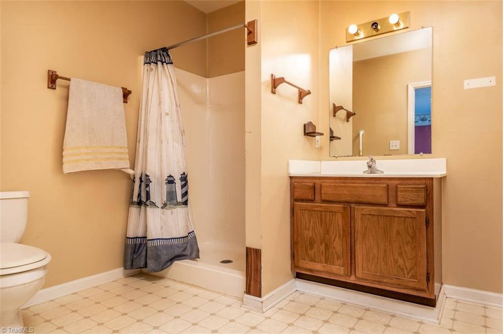 8022 Linville Road Oak Ridge, NC 27310 - Photo 14 of 30
