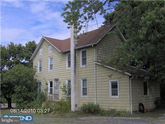 2203 Kumry Road Quakertown, PA 18951 - Photo 2 of 9 Exterior Side