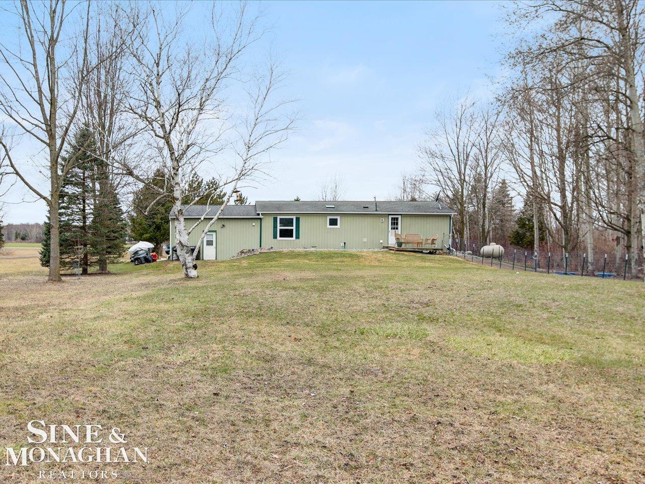 7379 Babcock Road Lexington, MI 48450 - Photo 25 of 31 Gallery Image 25