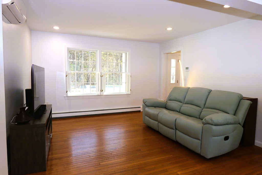 14 Pitcherville Road Hubbardston, MA 01452 - Photo 12 of 32 Gallery Image 12